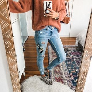 Zara Embroidered Cropped Jeans